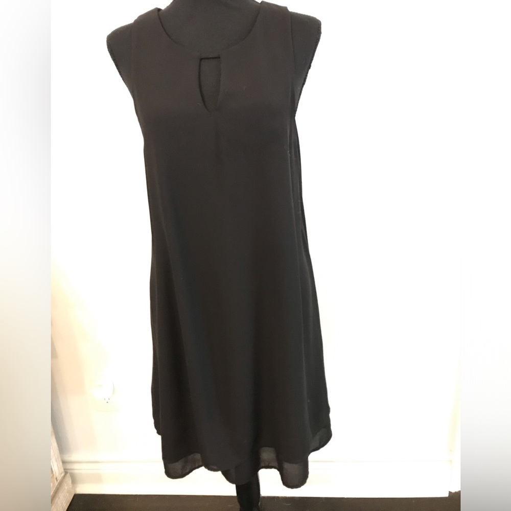 EVERLY Size Large Black Peek-a-Boo Slip Sleeveless Mini Dress -‎ Preowned